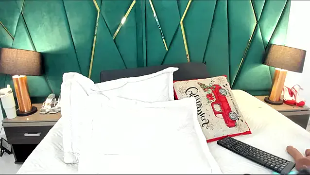 Tamara_Myller on StripChat