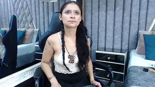 TamaraBecford from StripChat is Freechat
