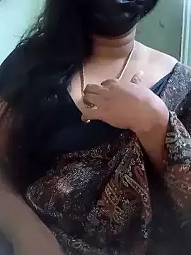 Girls: discover live performances with matured cam models, from teasing to fixations, in a variety of stunning live sex cams.