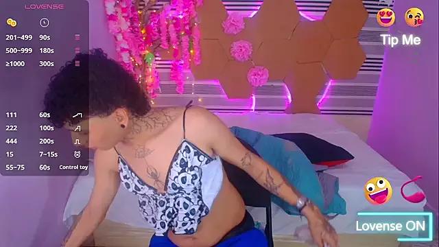 tammy_bensom from StripChat