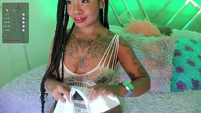 tarawilsonn from StripChat