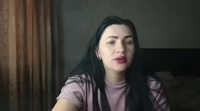 Girls: discover live performances with matured cam models, from teasing to fixations, in a variety of stunning live sex cams.