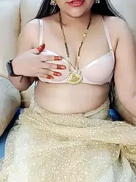 Girls: discover live performances with matured cam models, from teasing to fixations, in a variety of stunning live sex cams.
