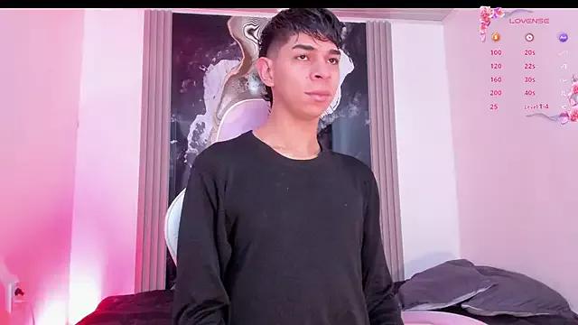 The_best_twink from StripChat is Freechat
