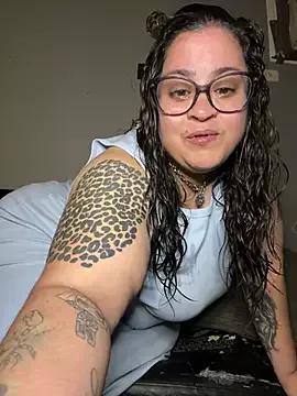 tillymarie34 from StripChat is Freechat