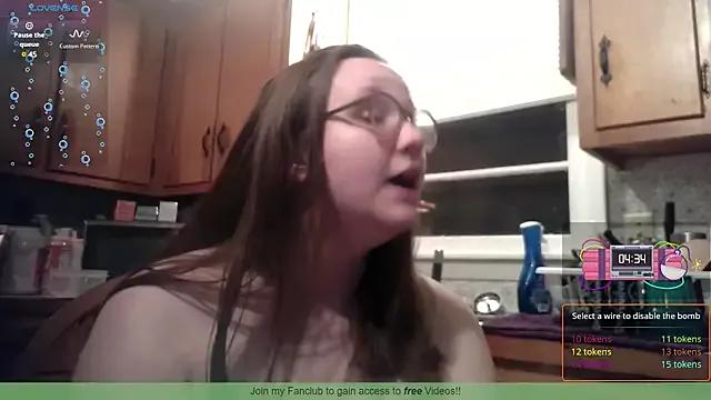 TurtleLady420 from StripChat