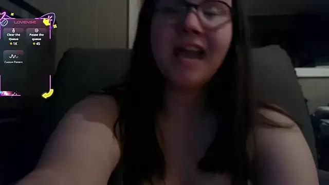 TurtleLady420 from StripChat