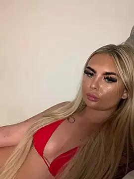 Girls: discover live performances with matured cam models, from teasing to fixations, in a variety of stunning live sex cams.