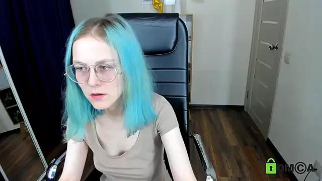Unreal_Ellie from StripChat is Freechat