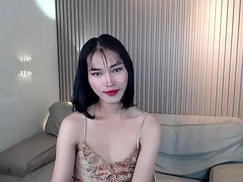 Ur_sweetchanel from StripChat is Freechat