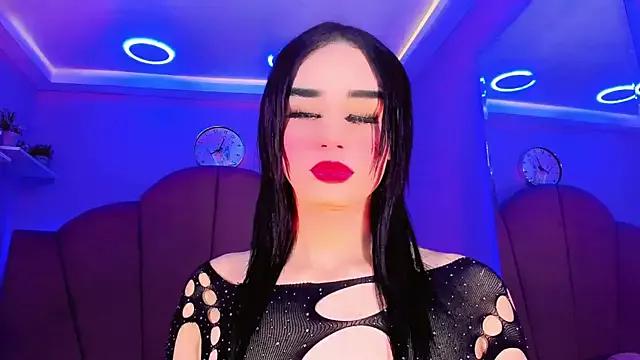 Girls: discover live performances with matured cam models, from teasing to fixations, in a variety of stunning live sex cams.