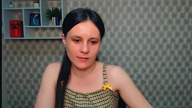 Girls: discover live performances with matured cam models, from teasing to fixations, in a variety of stunning live sex cams.