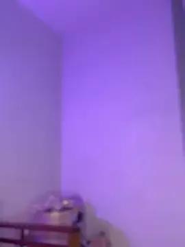Girls: discover live performances with matured cam models, from teasing to fixations, in a variety of stunning live sex cams.