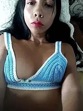 Girls: discover live performances with matured cam models, from teasing to fixations, in a variety of stunning live sex cams.