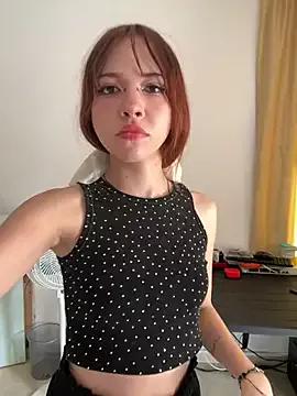 VanillyeWhite from StripChat is Freechat
