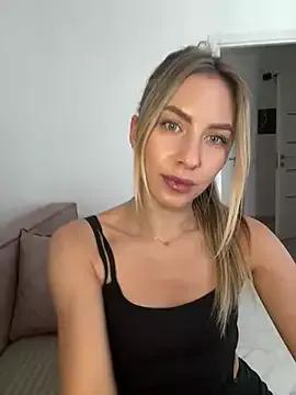 VelvetVabe from StripChat is Freechat