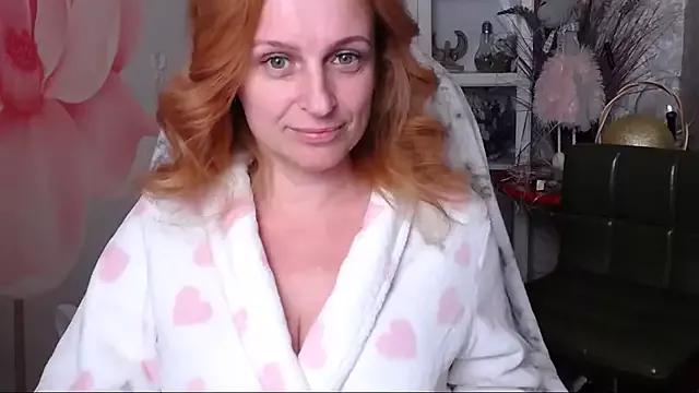Girls: discover live performances with matured cam models, from teasing to fixations, in a variety of stunning live sex cams.