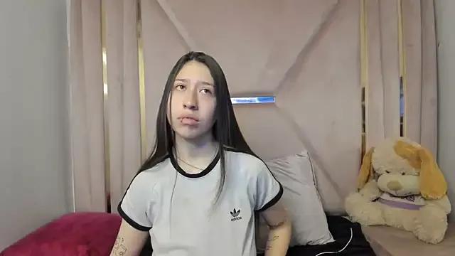 venusmorgan from StripChat is Freechat