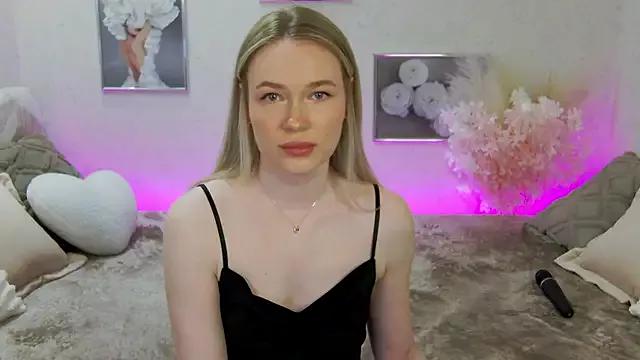 Veronika_Mitchel from StripChat is Freechat
