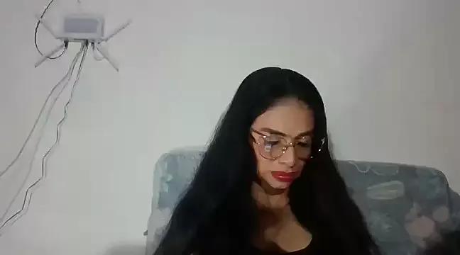 Girls: discover live performances with matured cam models, from teasing to fixations, in a variety of stunning live sex cams.