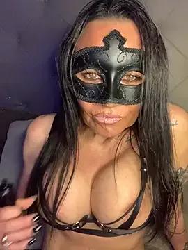 vicvictoriax from StripChat