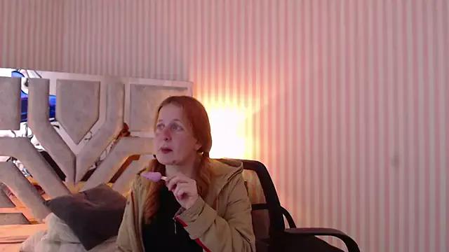Girls: discover live performances with matured cam models, from teasing to fixations, in a variety of stunning live sex cams.