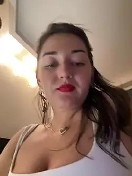 Viki8989sweet from StripChat is Freechat