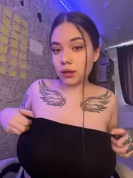 Vikki_toriya from StripChat