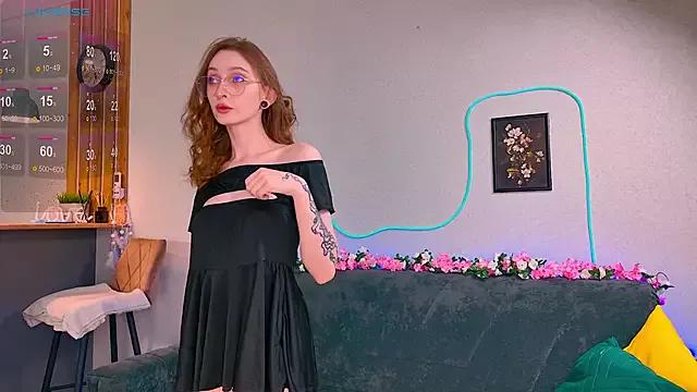 Vikki_wyye from StripChat