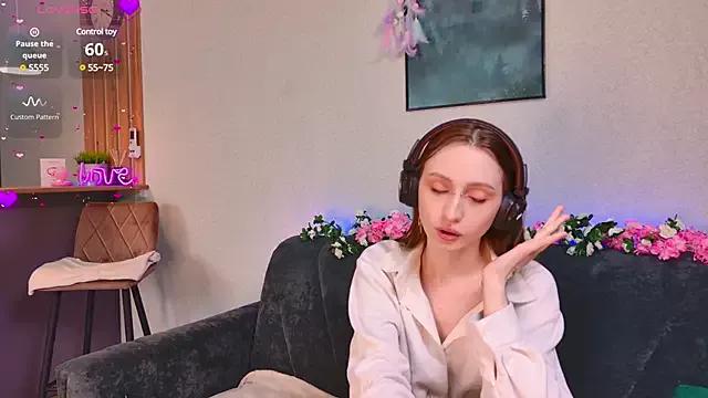 Vikki_wyye from StripChat