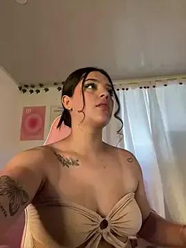 violet-333 from StripChat is Freechat