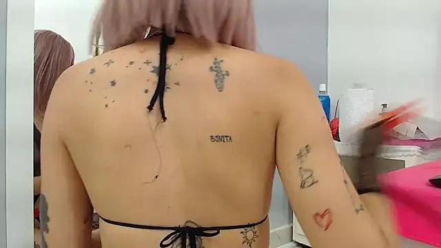 Girls: discover live performances with matured cam models, from teasing to fixations, in a variety of stunning live sex cams.