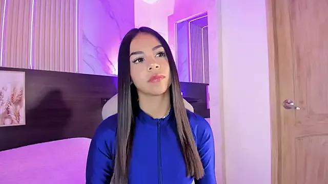 Girls: discover live performances with matured cam models, from teasing to fixations, in a variety of stunning live sex cams.
