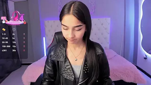 Girls: discover live performances with matured cam models, from teasing to fixations, in a variety of stunning live sex cams.