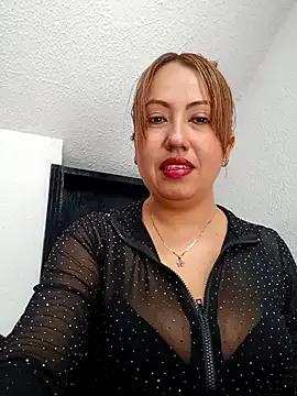 Girls: discover live performances with matured cam models, from teasing to fixations, in a variety of stunning live sex cams.