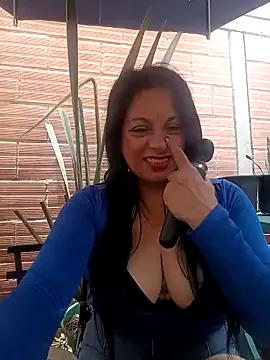 Girls: discover live performances with matured cam models, from teasing to fixations, in a variety of stunning live sex cams.