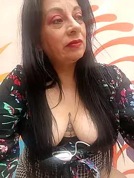 Girls: discover live performances with matured cam models, from teasing to fixations, in a variety of stunning live sex cams.