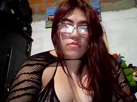 Girls: discover live performances with matured cam models, from teasing to fixations, in a variety of stunning live sex cams.