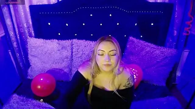 VioletaColins from StripChat is Freechat