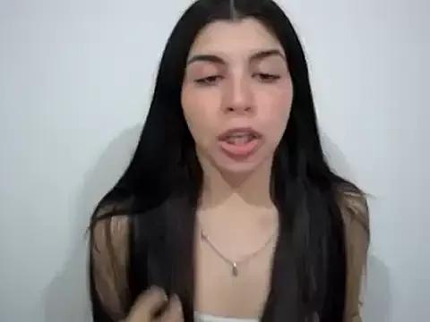 Girls: discover live performances with matured cam models, from teasing to fixations, in a variety of stunning live sex cams.