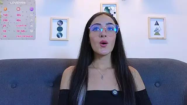 ViolethRosse from StripChat is Freechat