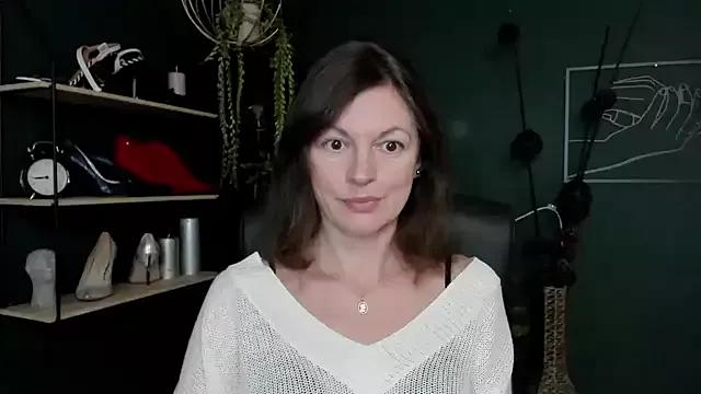 VivianWILD from StripChat