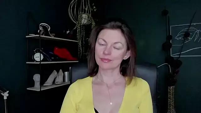 VivianWILD from StripChat
