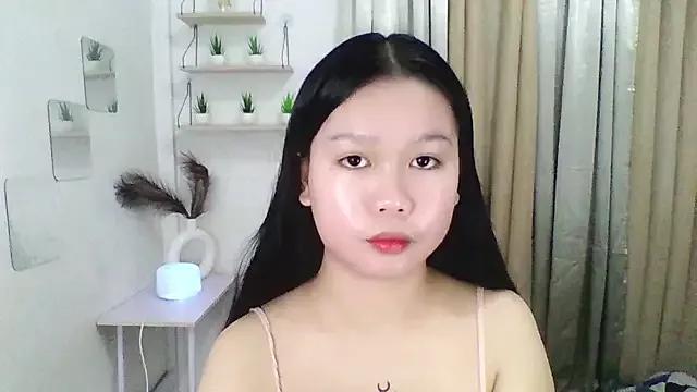 Vivorey_Leighn from StripChat
