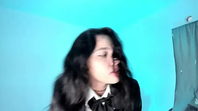 Girls: discover live performances with matured cam models, from teasing to fixations, in a variety of stunning live sex cams.