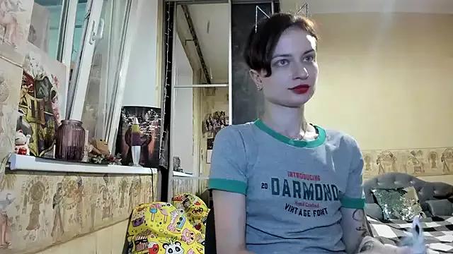 WatsonMi from StripChat is Freechat