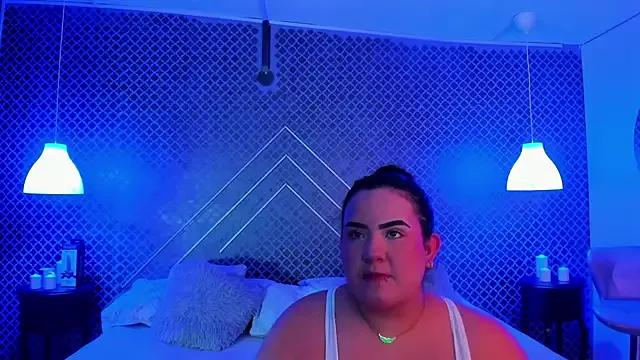 Wild_curvy from StripChat is Freechat