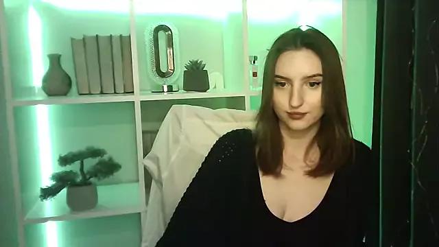 Girls: discover live performances with matured cam models, from teasing to fixations, in a variety of stunning live sex cams.
