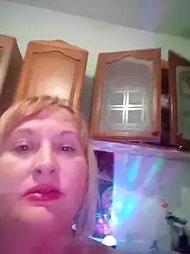 Girls: discover live performances with matured cam models, from teasing to fixations, in a variety of stunning live sex cams.