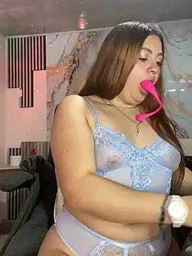 Girls: discover live performances with matured cam models, from teasing to fixations, in a variety of stunning live sex cams.